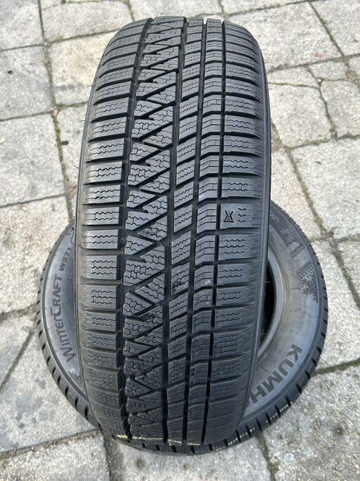 62 Opony Zimowe KUMHO 215/60/17 jak NOWE