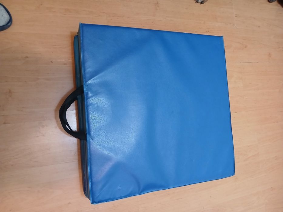 Sprzedam materac 180x60cm