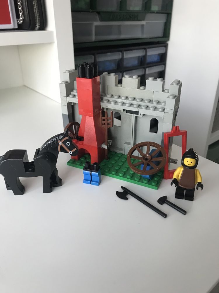 LEGO system CASTLE 6040 kuźnia kowala Blacksmiths Forge