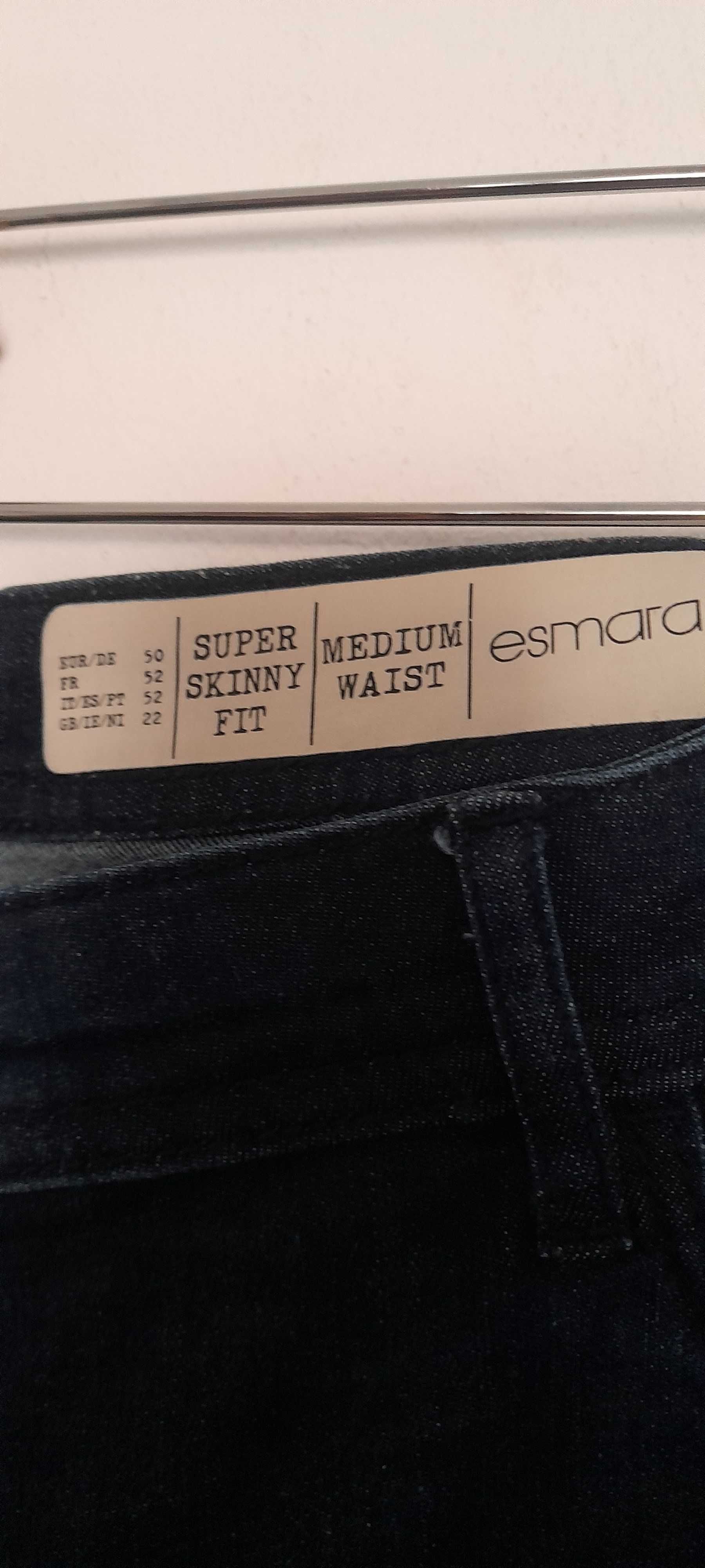 Granatowe elastyczne jeansy rurki skinny z wysokim stanem 50