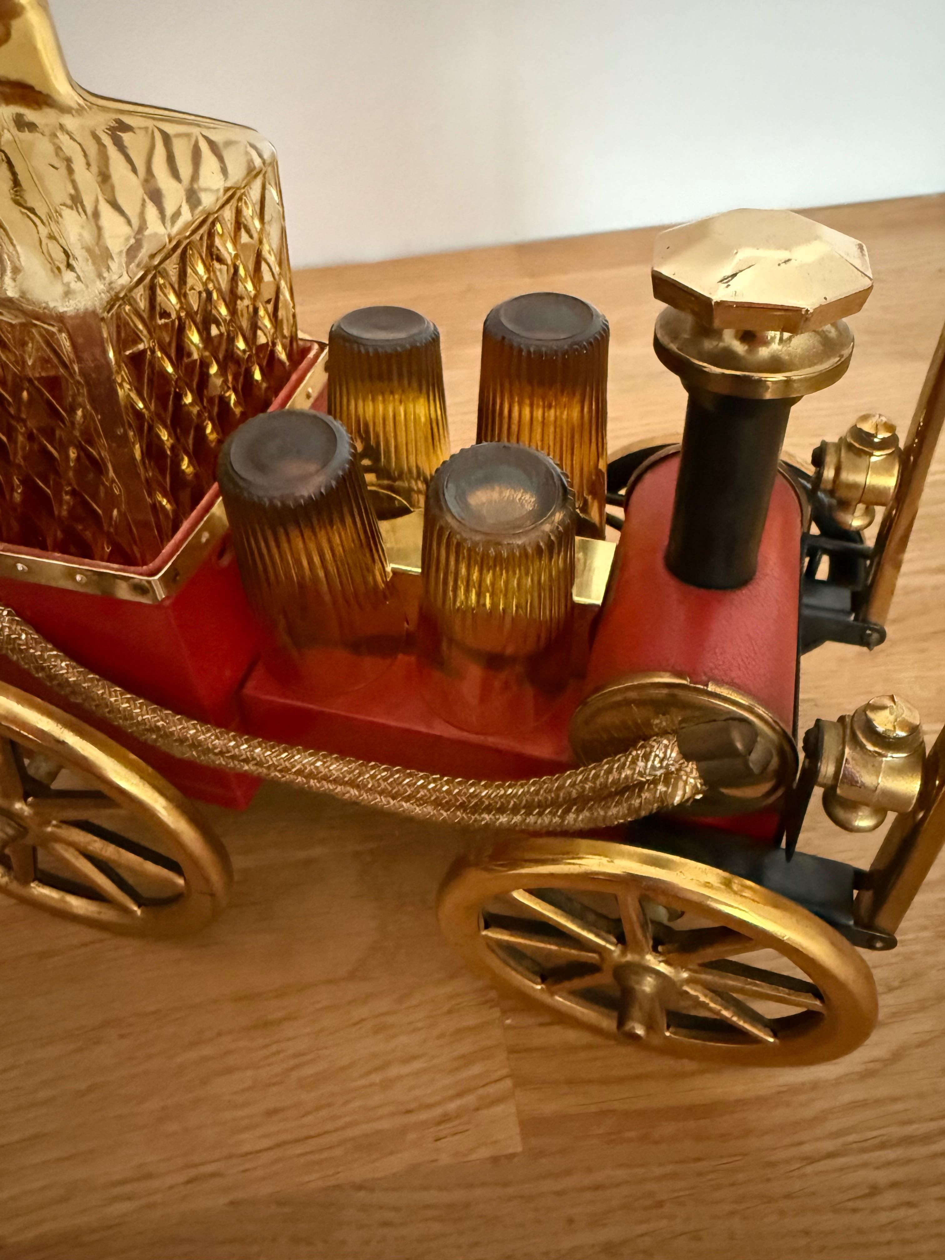 wóz strażacki z karafką 0,5L i kieliszkami. Vintage 60'  rarytas