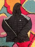 Пуховик adidas жіночий s