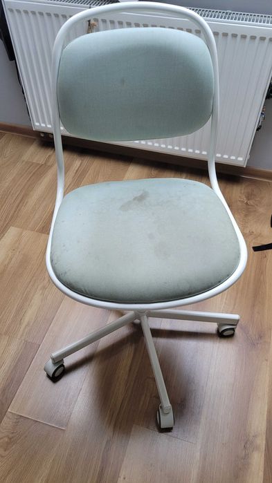 Krzesło obrotowe biurkowe młodzieżowe