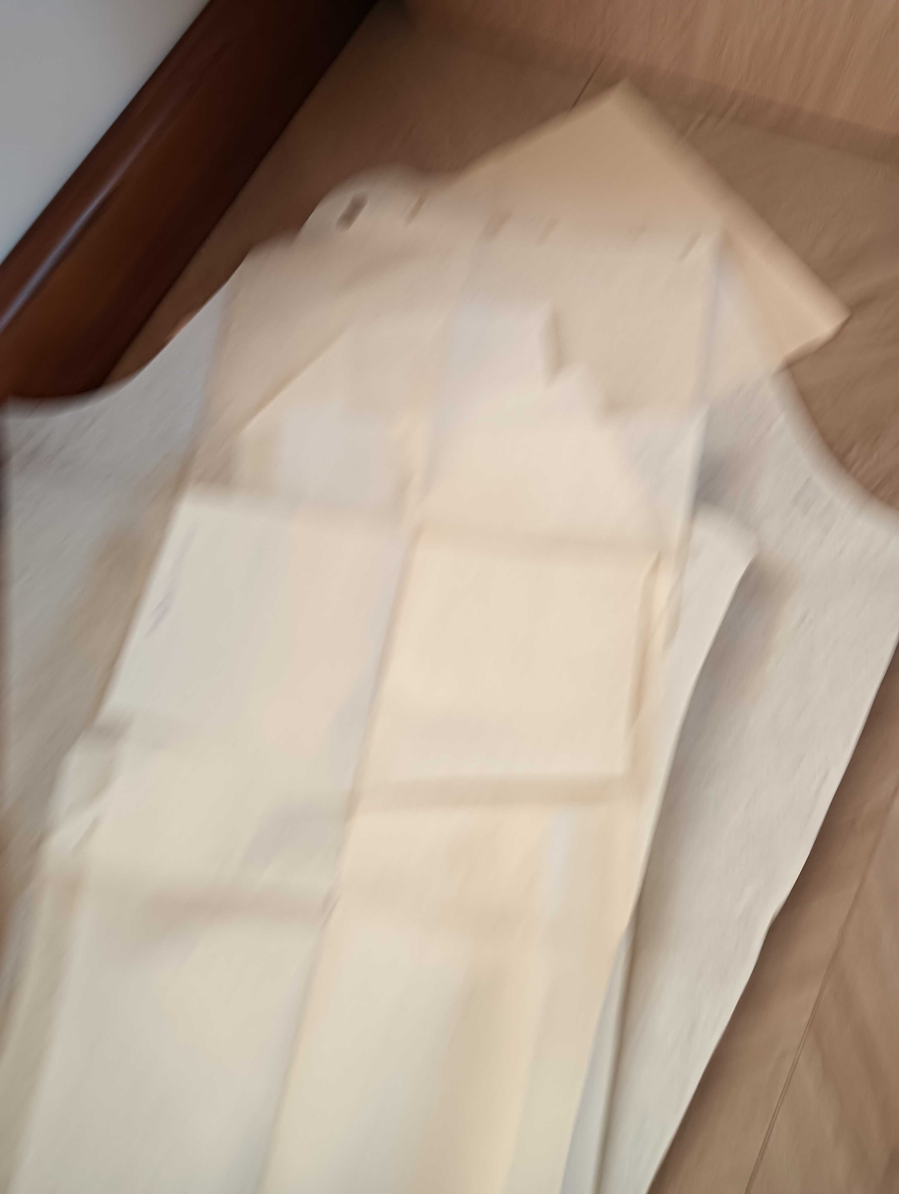 Wykrój stary ubranie papierowy wzór strój