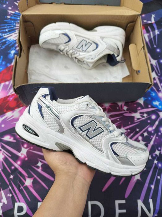 Białe trampki damskie New Balance 530. Rozmiar 42