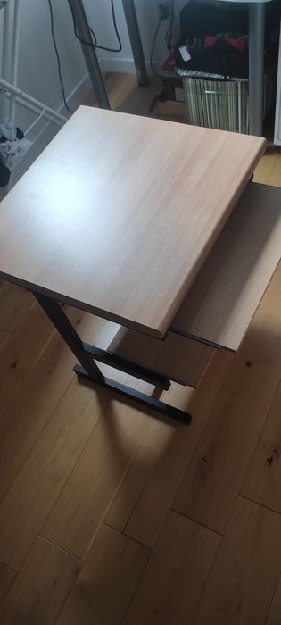 Biurko pod komputer / laptopa