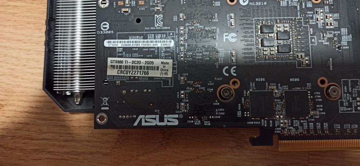 Karta graficzna Asus GTX 660ti 2gb ddr5