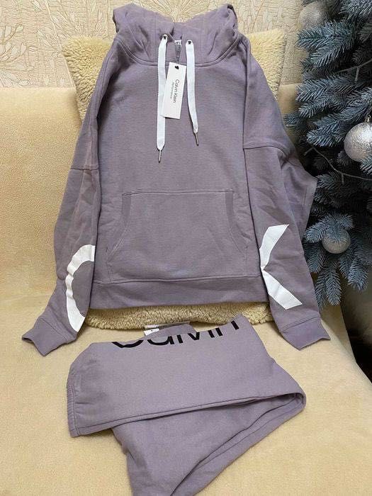 Костюм Calvin Klein на флисе