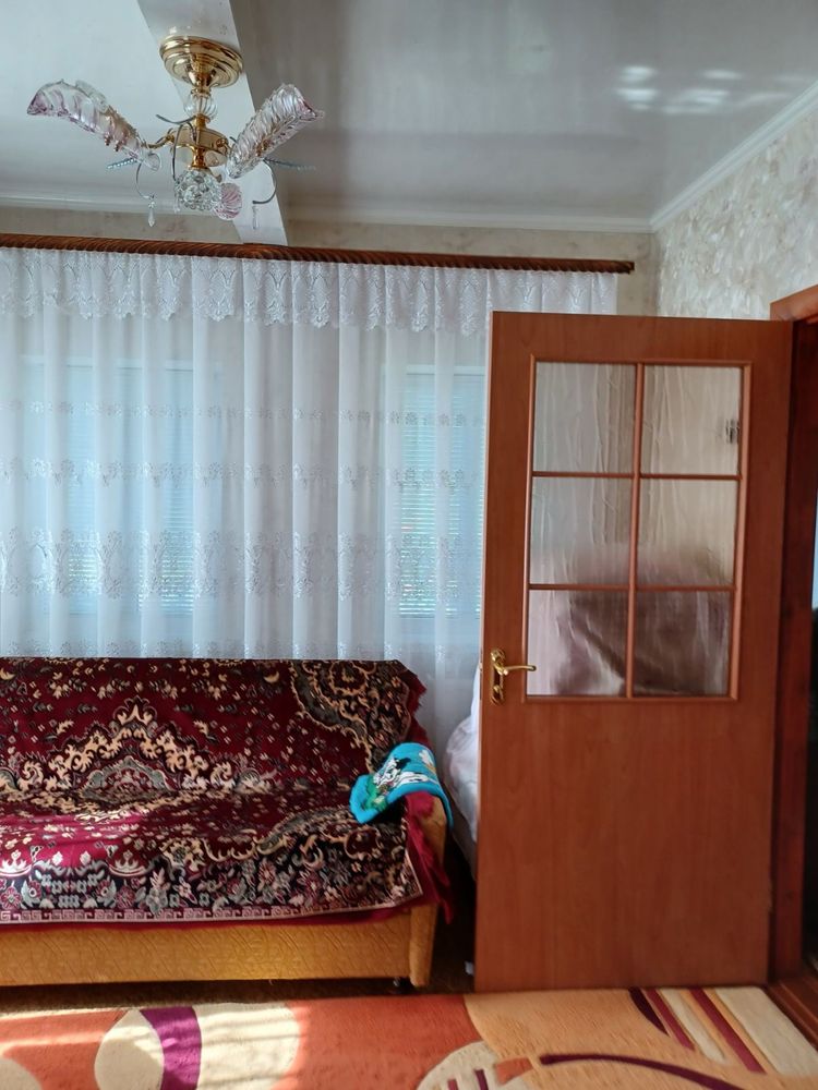 Хата будинок дача в Київській області село Стави