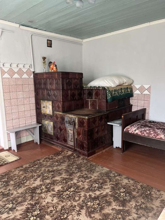 Продаж двох будинків — с. Шипинці, Чернівецька обл