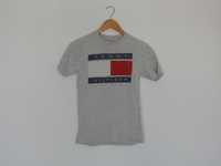 T-shirt Tommy Hilfiger tamanho 12-14