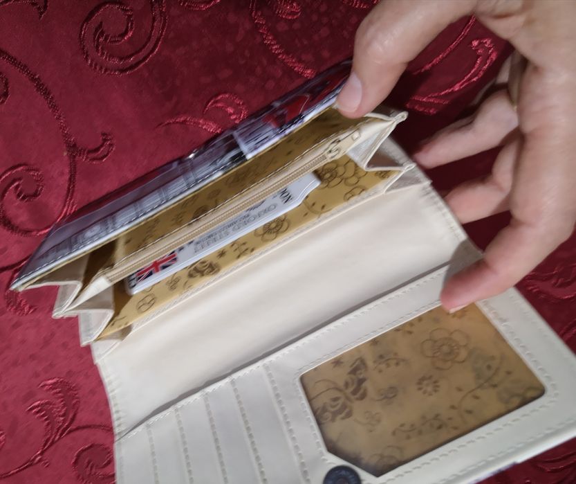 Carteira NOVA Londres