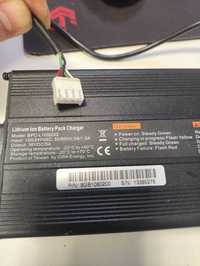 Litium ion battery pack Charger BPC-L10S03G 36v 3A