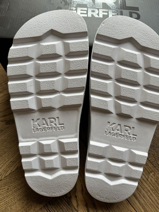 Сланци,шльопанці,босоніжки  Karl Lagerfild
