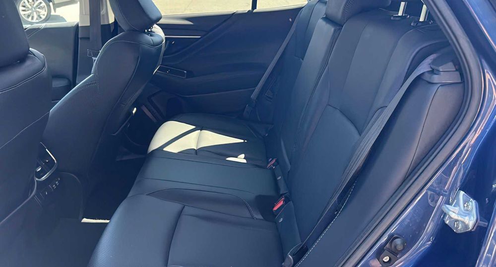 Subaru Outback      2021