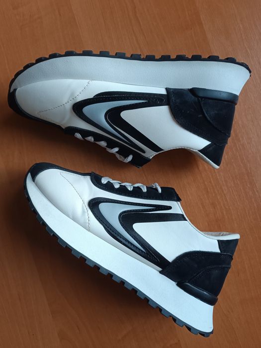 Женские кроссовки Fashion 36 размер