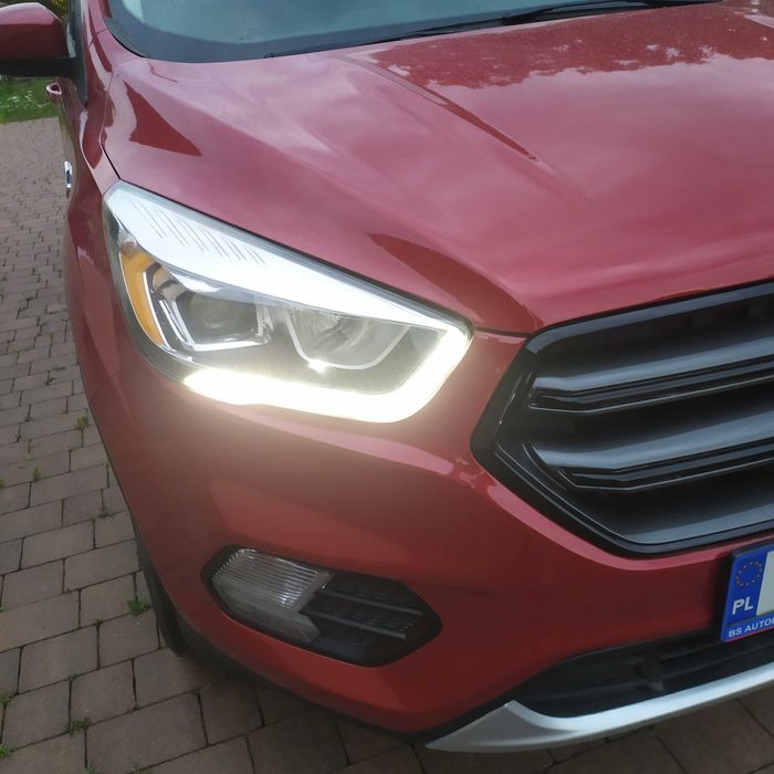 Ford Kuga (ESCAPE)