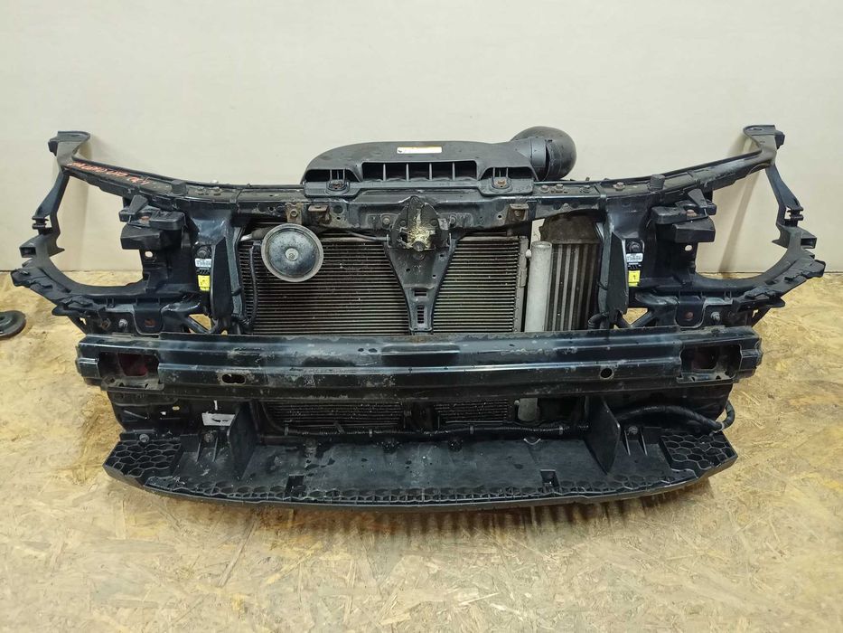 Kia Ceed 1 I FL lift pas przód przedni wzmocnienie 1.6 CRDI chłodnice