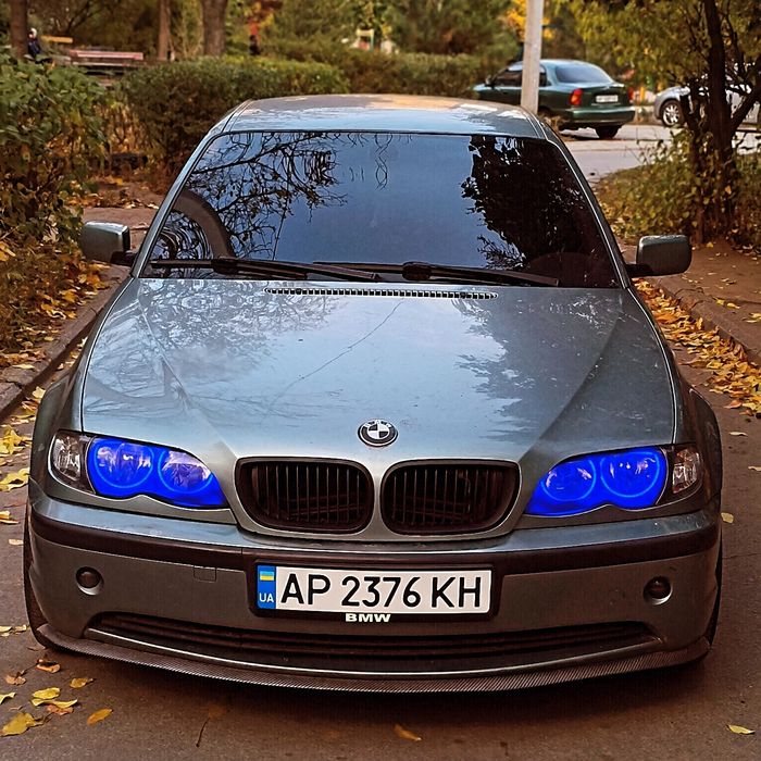 Продам отличную бмв 2.0