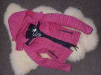Różowa pikowana kurtka SUPERDRY S