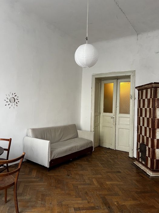 2-кімн., ТЕАТРАЛЬНА площа