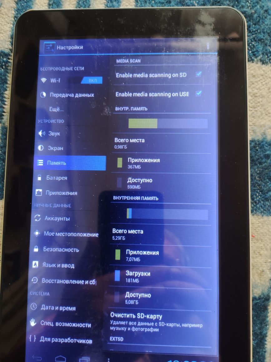 Планшет Goclever 10"