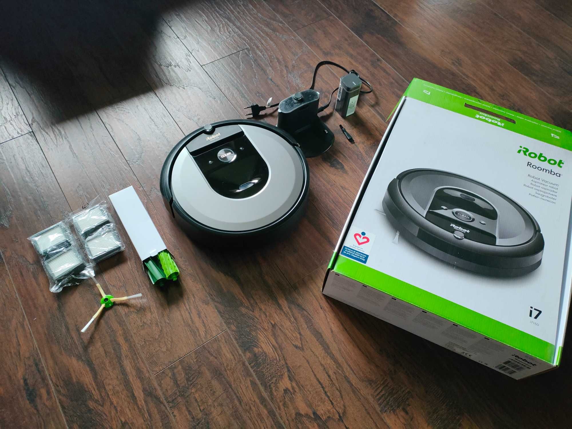 robot odurzający Roomba i7