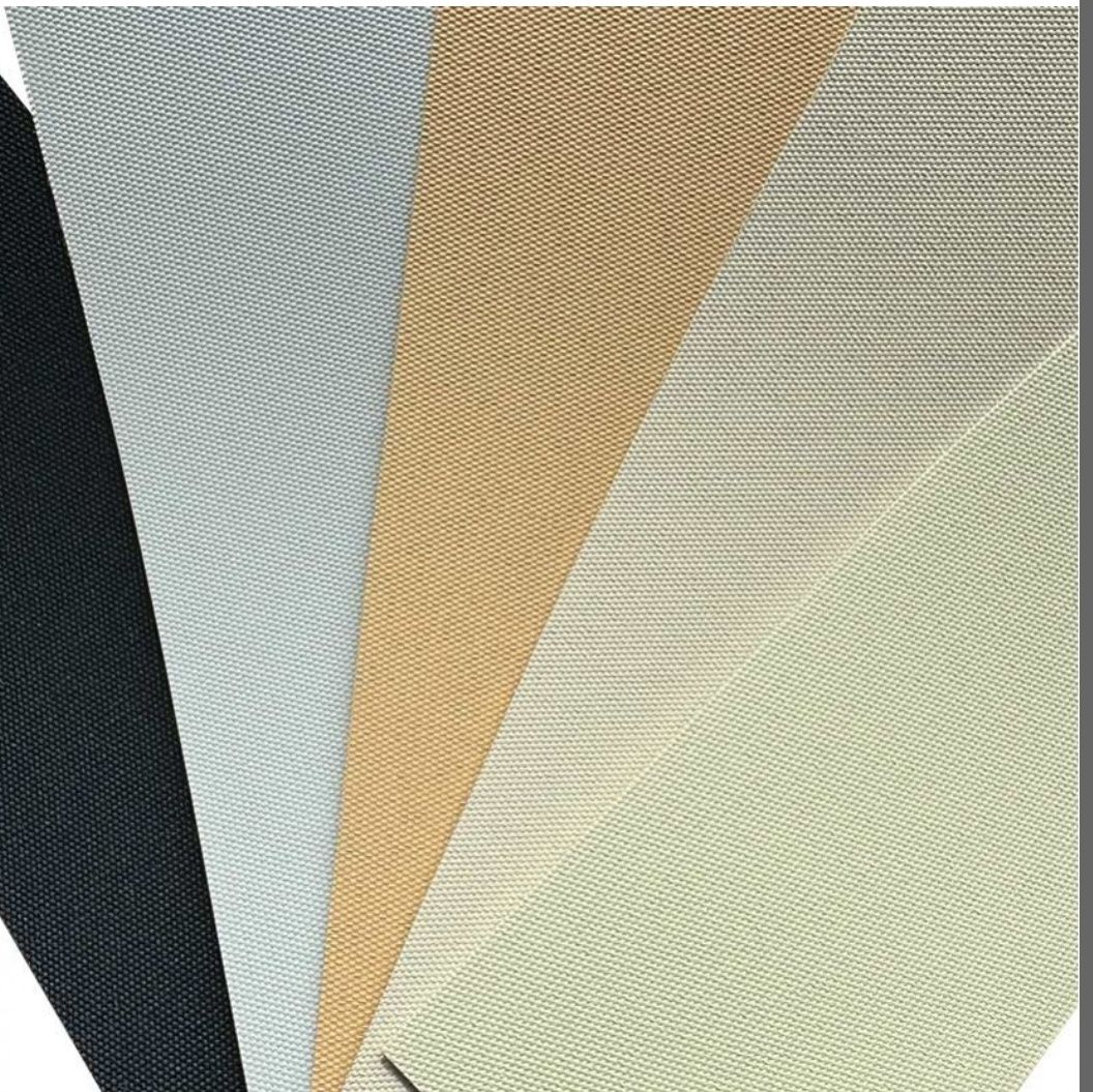 2 Estores blackout brancos 100x125cm novos