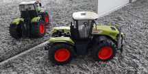 Bruder 03015 Traktor ciągnik model Claas Xerion 5000 zabawka