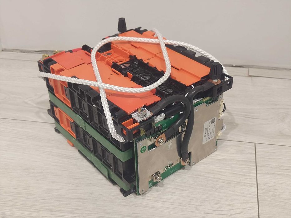 Акумуляторна батарея lifepo4 12v 60Ah - перевірена ємність