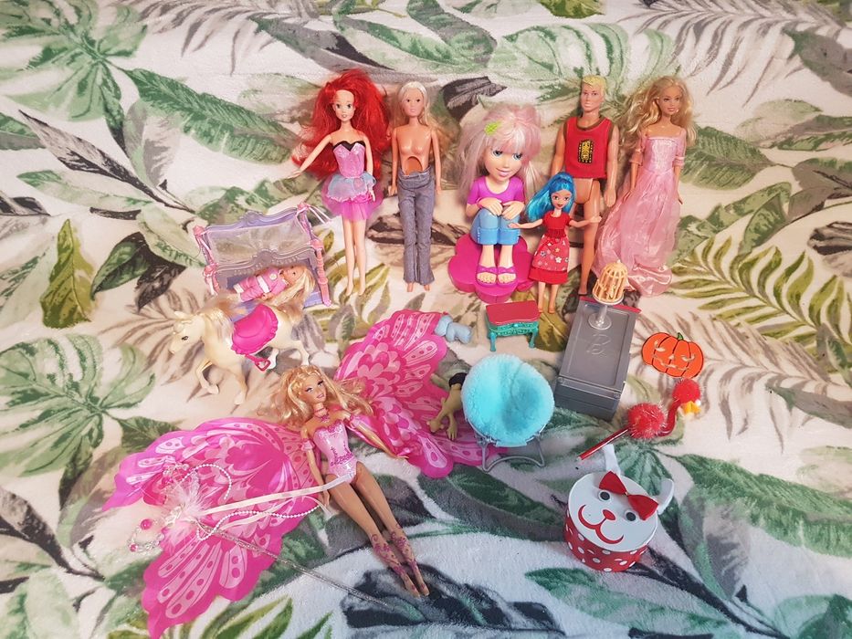 Zestaw dla dziewczynki lalki Barbie Ken konik akcesoria