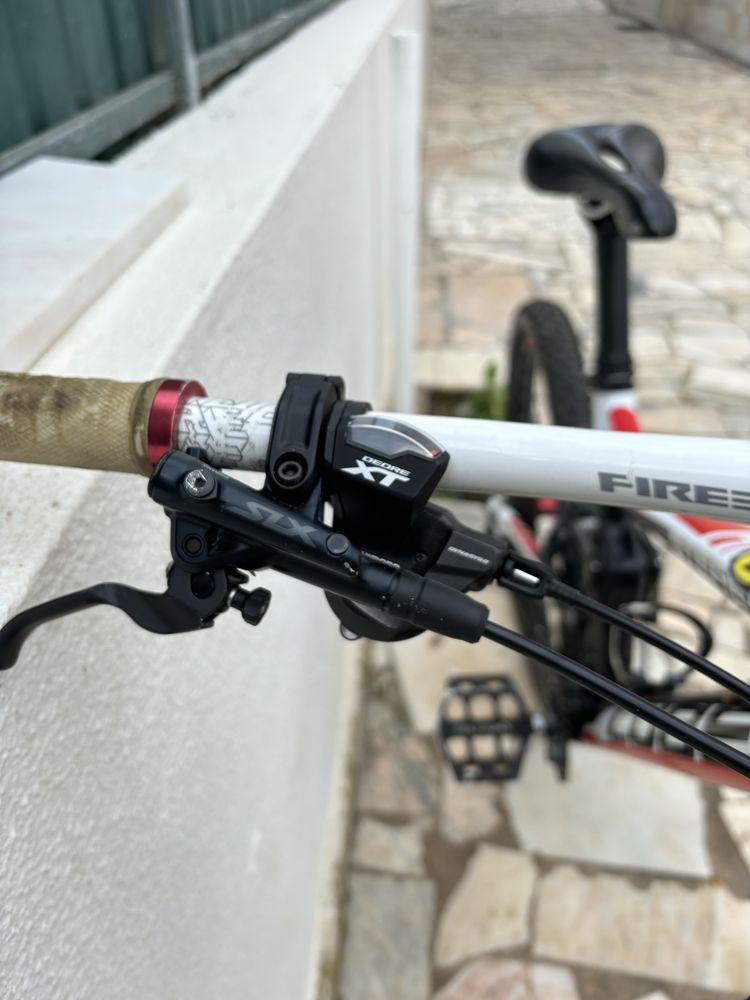 Bicicleta Cube Stereo
