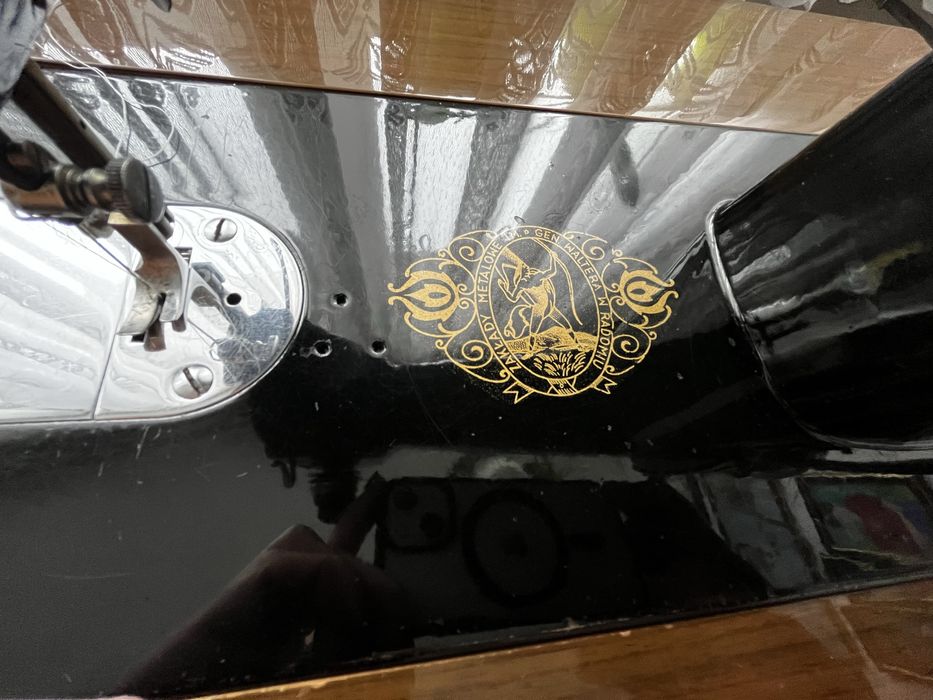 Maszyna do szycia Łucznik kl82