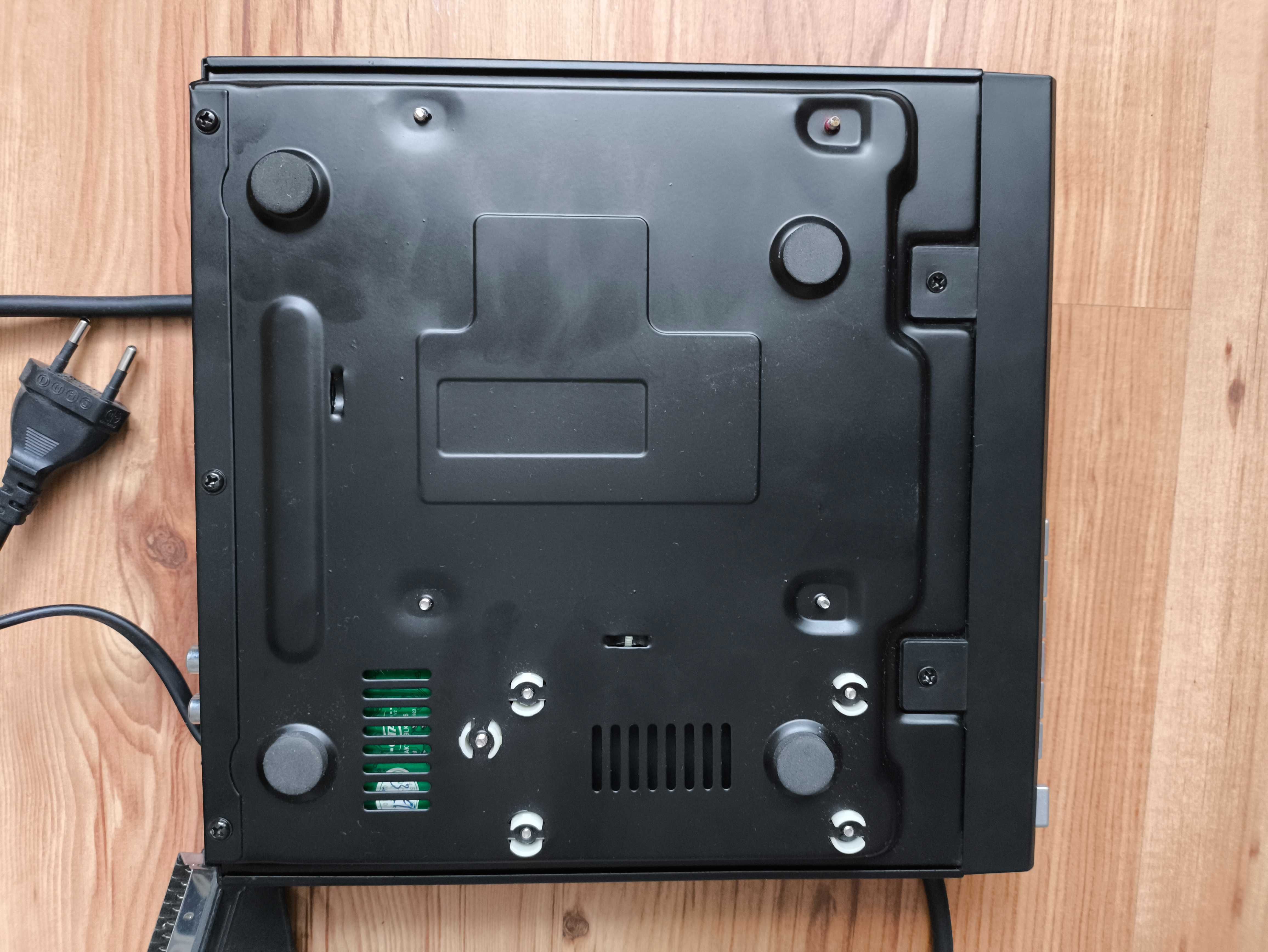 Manta odtwarzacz DVD z USB