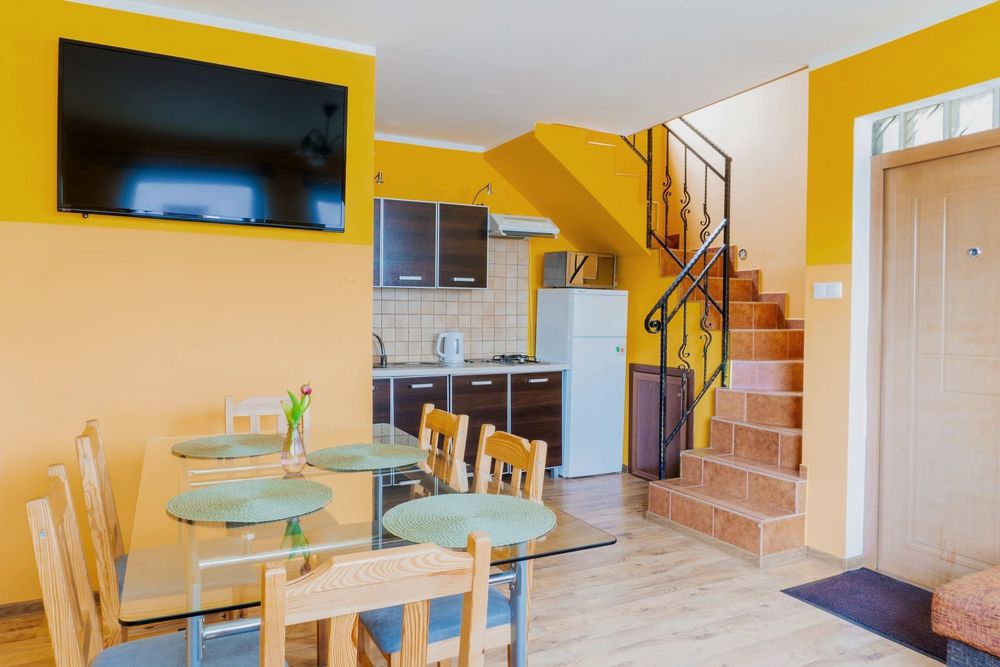 Domki CUBA, Pokoje i Apartamenty MAREK - nad Morzem-Ostrowo k/Karwia