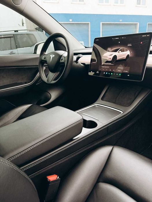 Tesla model Y Performance 2022