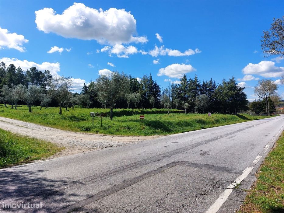 Quinta 1Ha em Vila Cortês da Serra