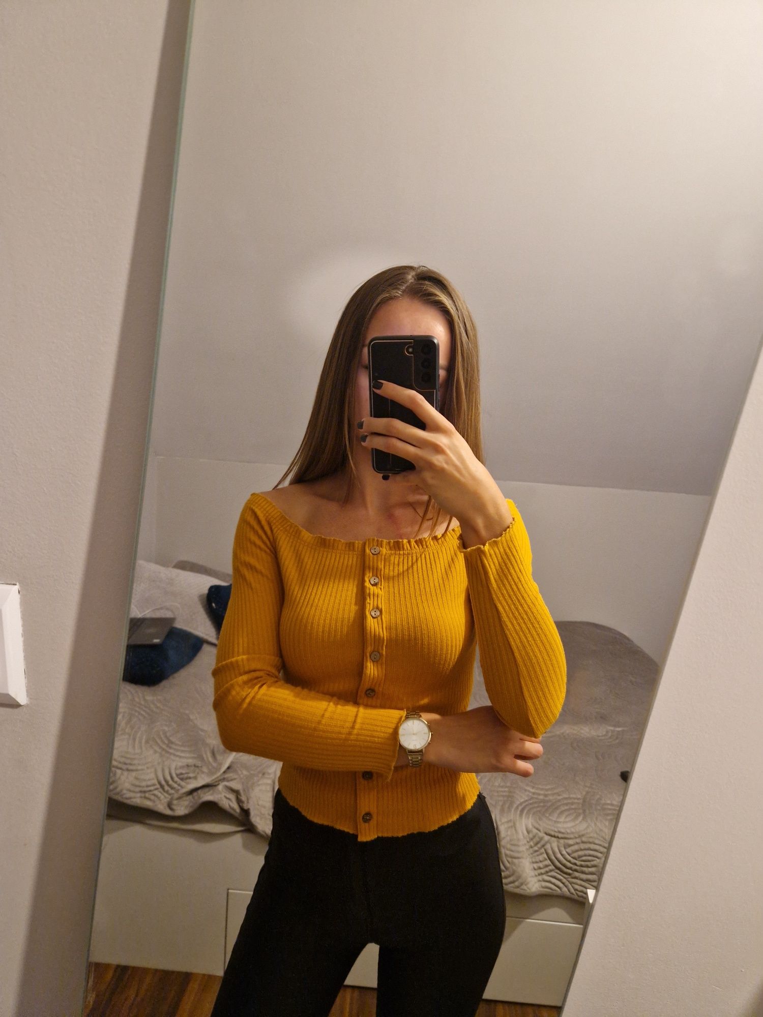 Piękna musztardowa bluzka z guzikami w prążki Bershka S prążkowana