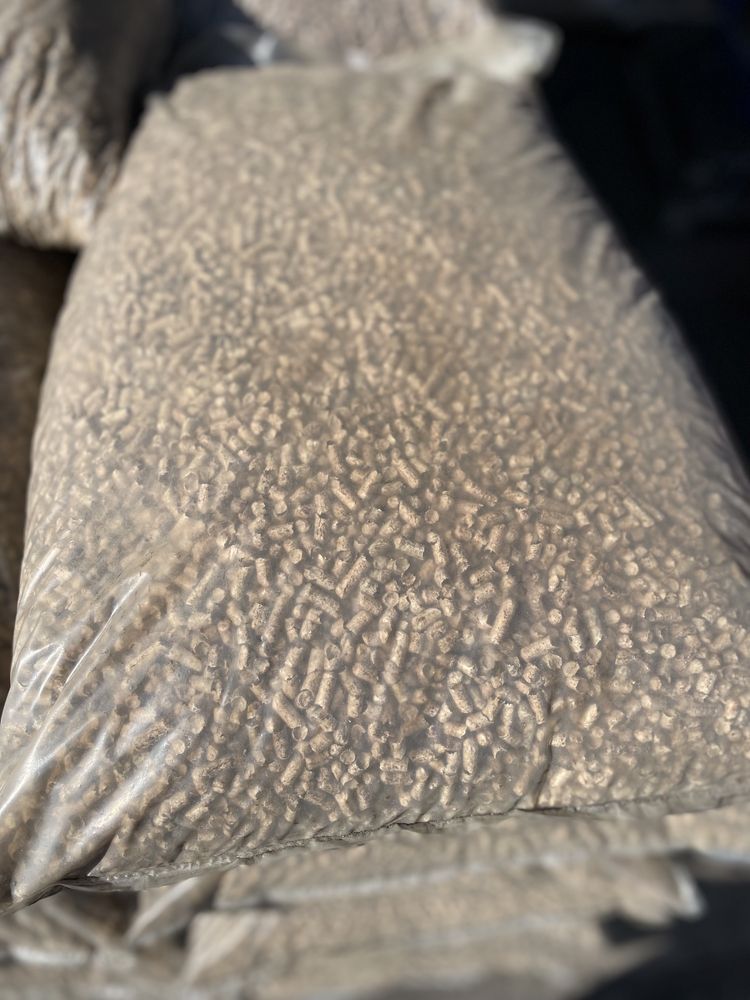 Pellet sosnowy a1 6mm najwyższa jakość