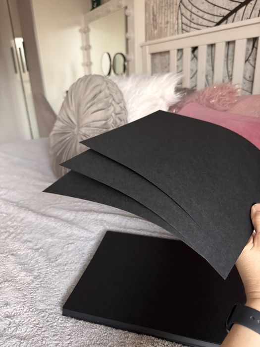 Gruby czarny papier A4 20 sztuk Decoupage