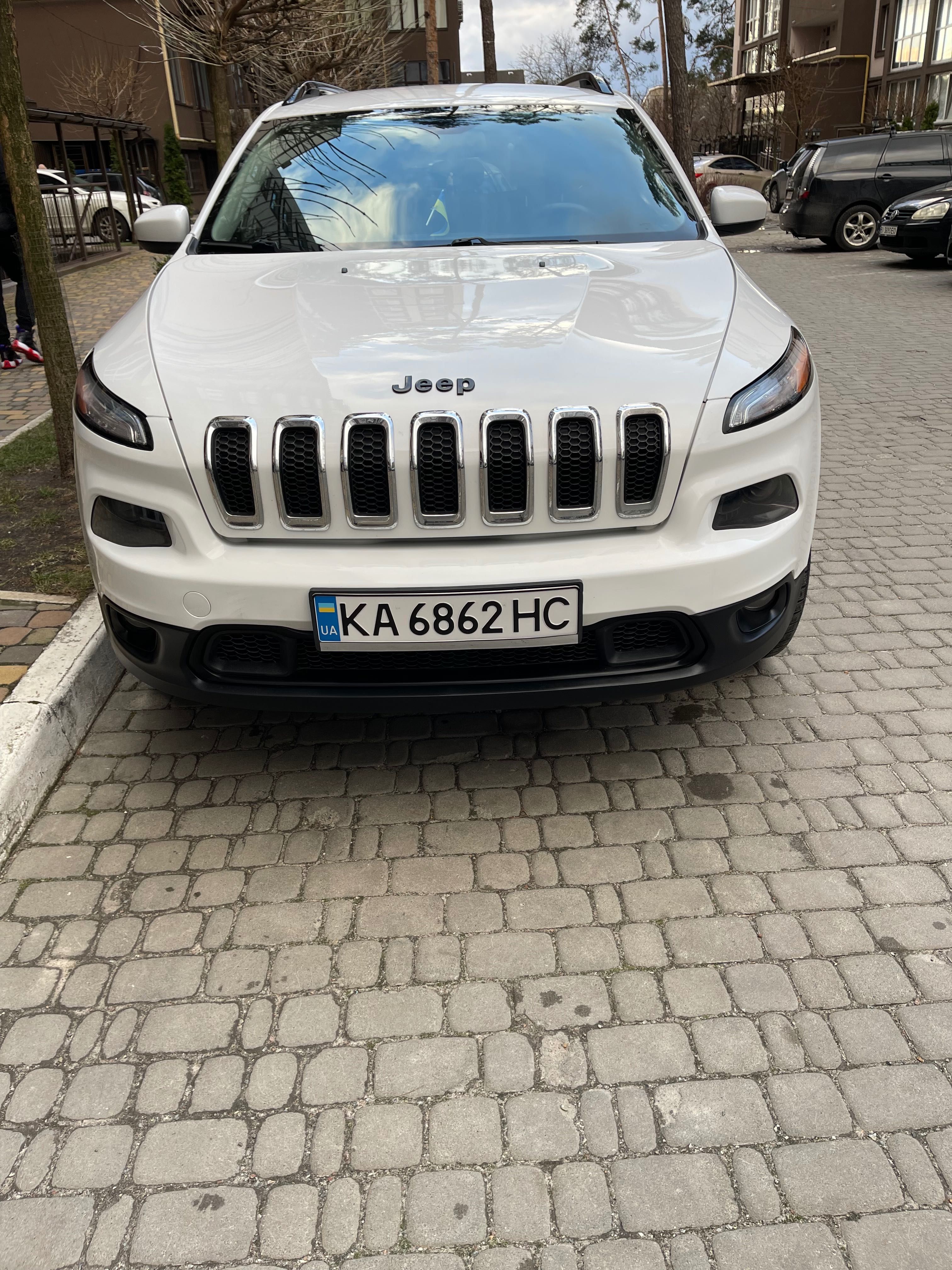 Продам Jeep Cherokee