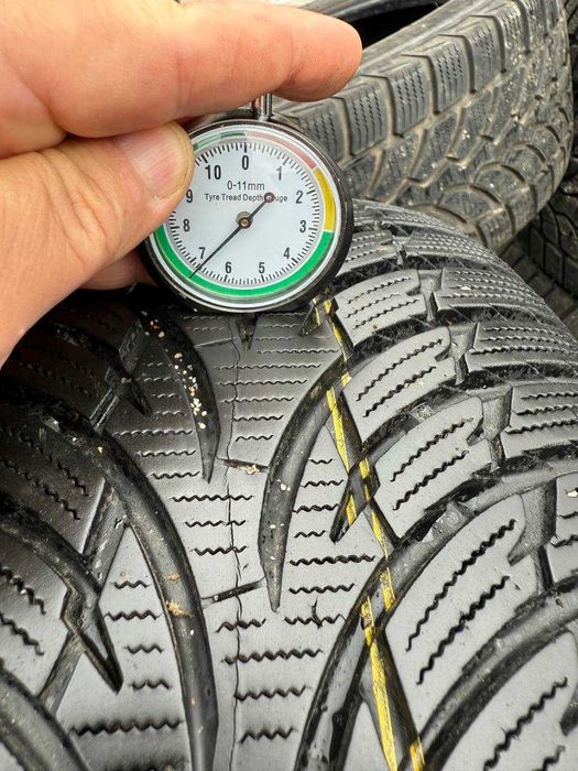 Шини Б/У 235/55 R17 Nokian