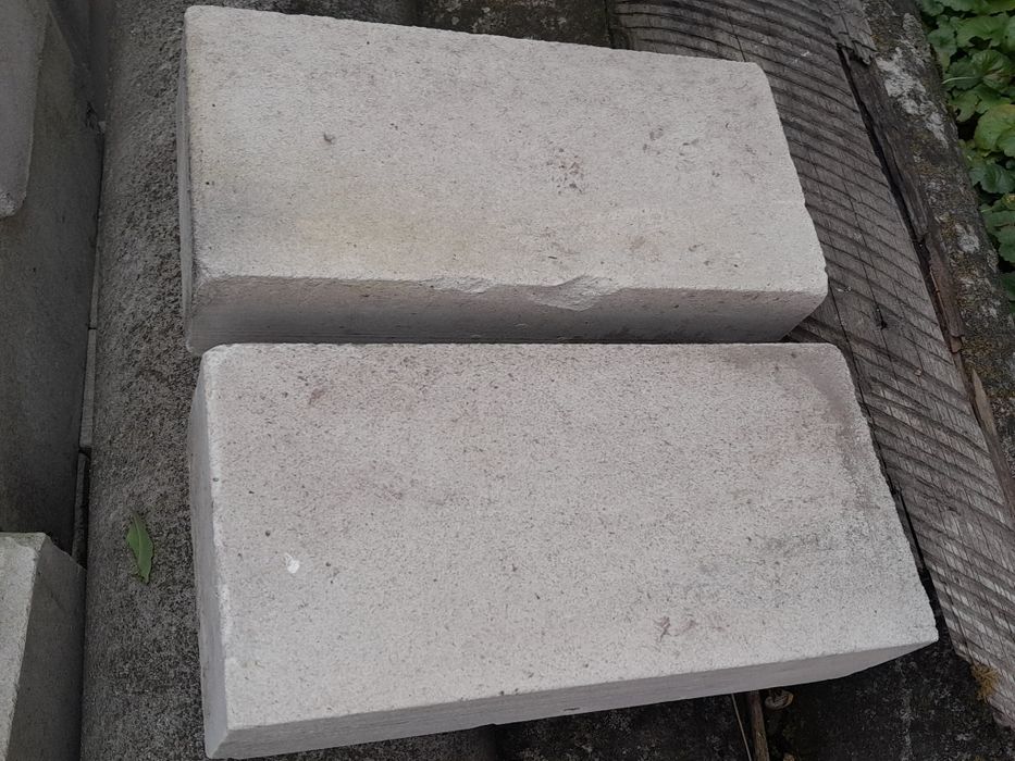 Цегла біла, кирпич