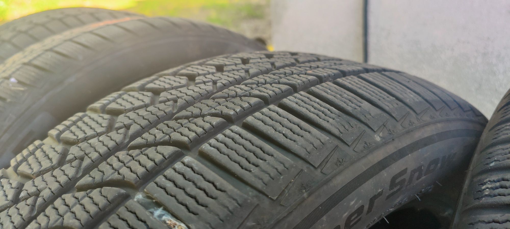 Opony zimowe SUV Goodride 235/50R19