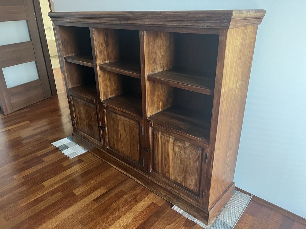 Almi decor, Masywny regal/biblioteczka z drewna egzotycznego