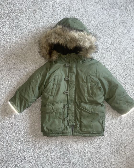 Дитяча куртка GAP зимова на 3-5 років