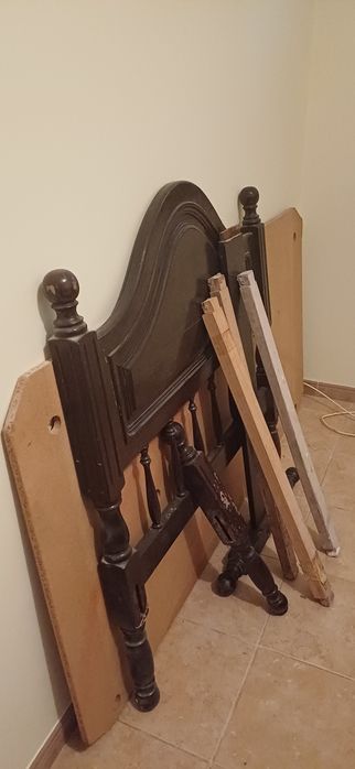 Cama de solteiro 90 cm -Madeira maciça
