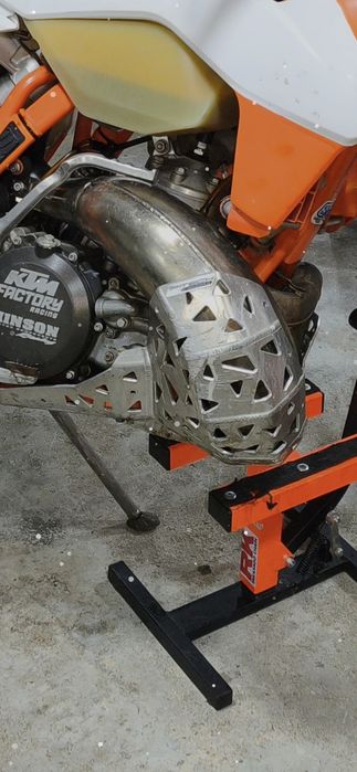 Balão KTM semi novo