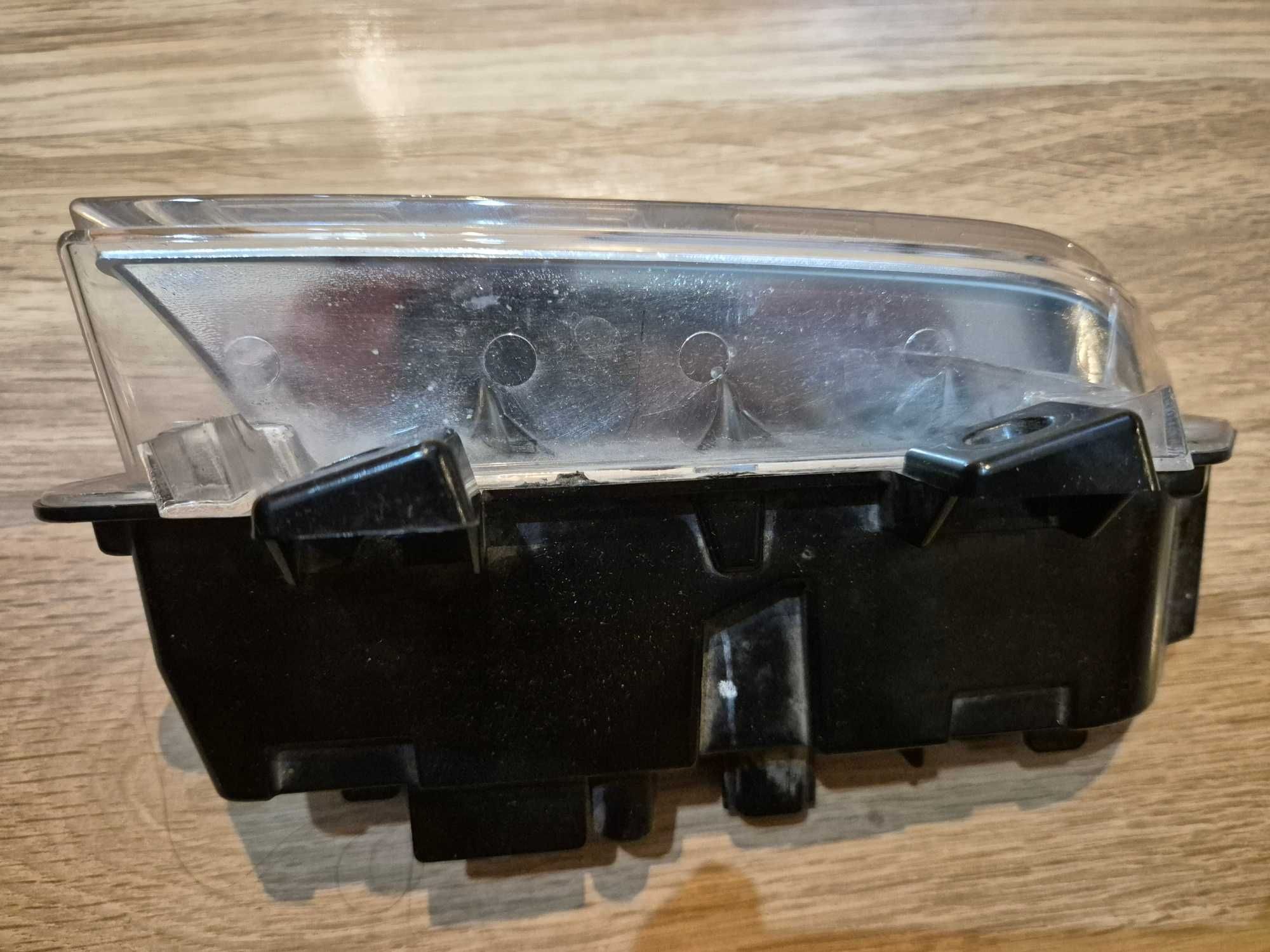 DRL Lampa LED Captur prawa / Clio 4 lewa Valeo Renault jazdy dziennej