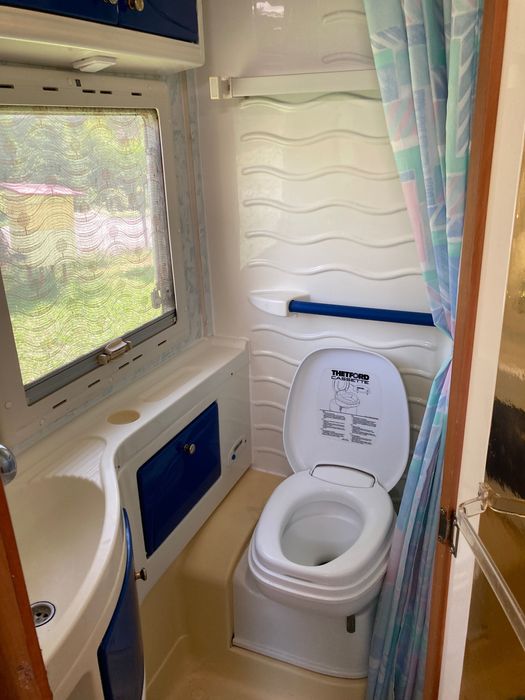 Kamper Rapido 709F dl 5,60 m